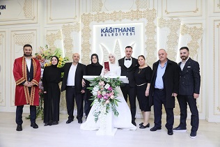 BAŞKAN ÖZTEKİN GENÇ ÇİFTLERİN MUTLULUĞUNA ORTAK OLUYOR